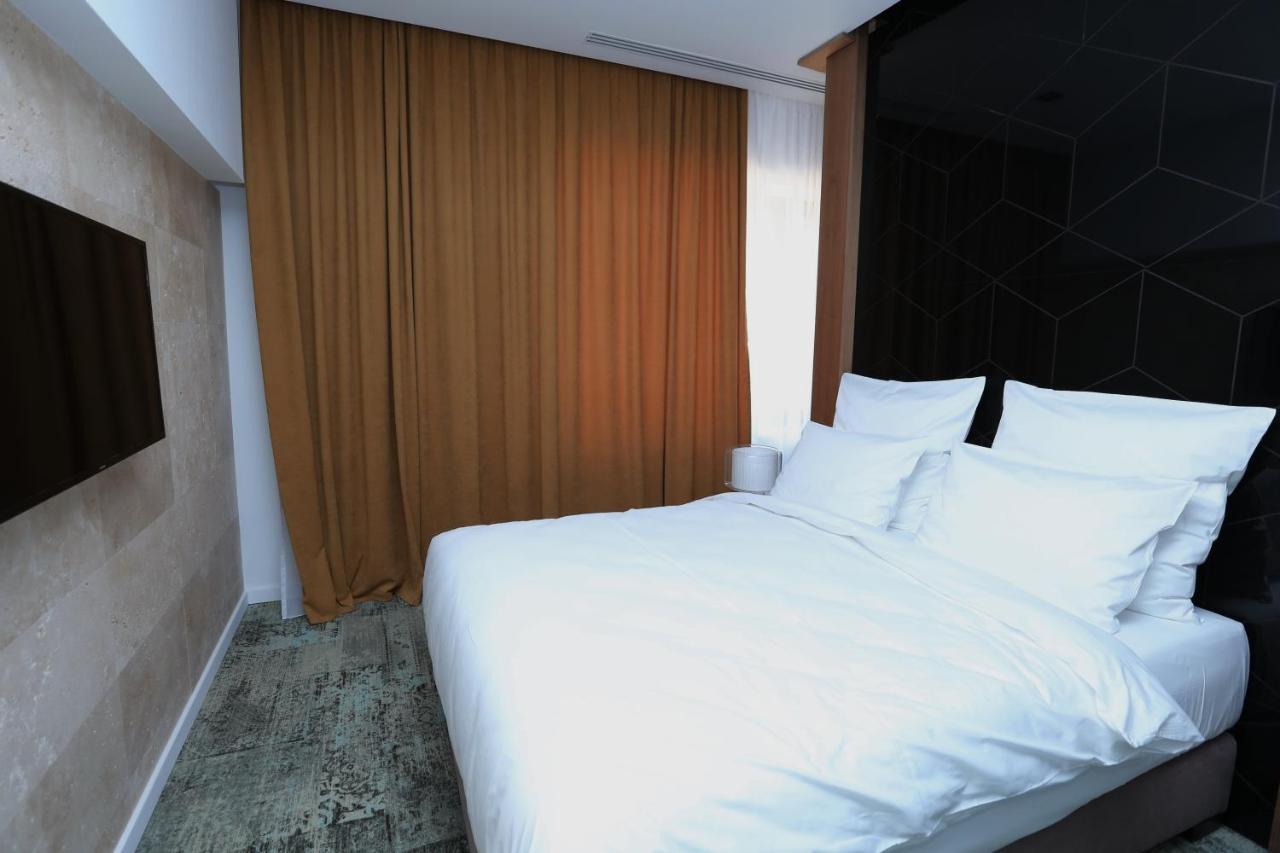 Valentino Rooms Focsani Exterior photo